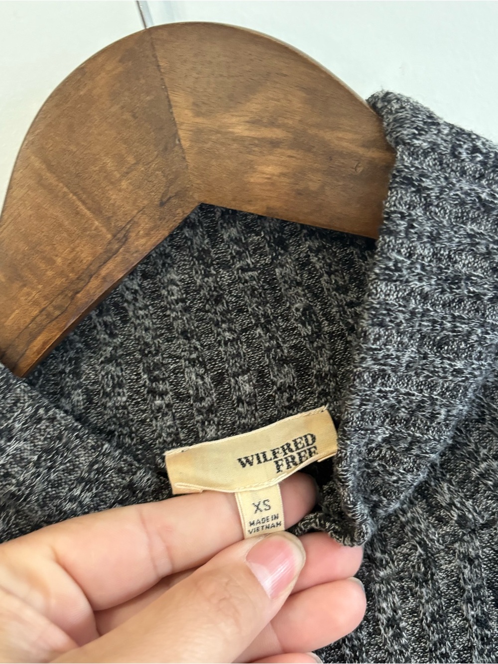 Wilfred Free Aritzia Grey Ribbed Mock Neck Sweater Dress XS - Picture 7 of 8